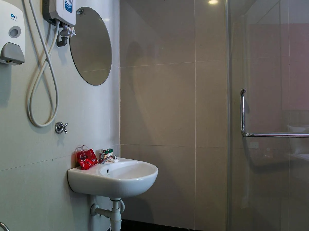 Oyo 173 De Nice Inn Kuala Lumpur Hotell